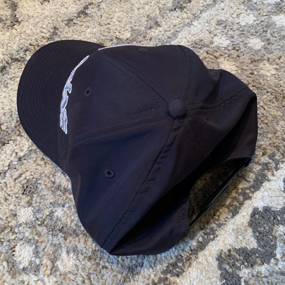 Titleist x NY Yankee Blue SnapBack - Picture 3 of 6